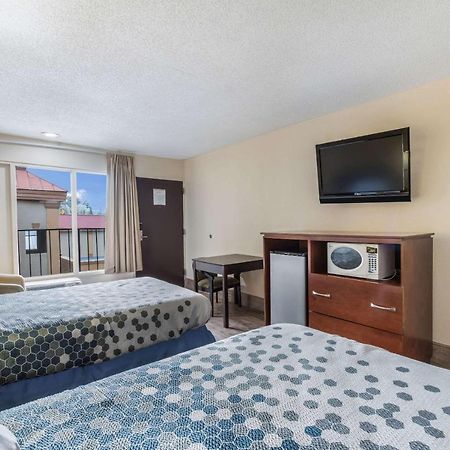 Econo Lodge סליסבורי מראה חיצוני תמונה