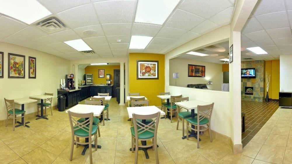 Econo Lodge סליסבורי מראה חיצוני תמונה